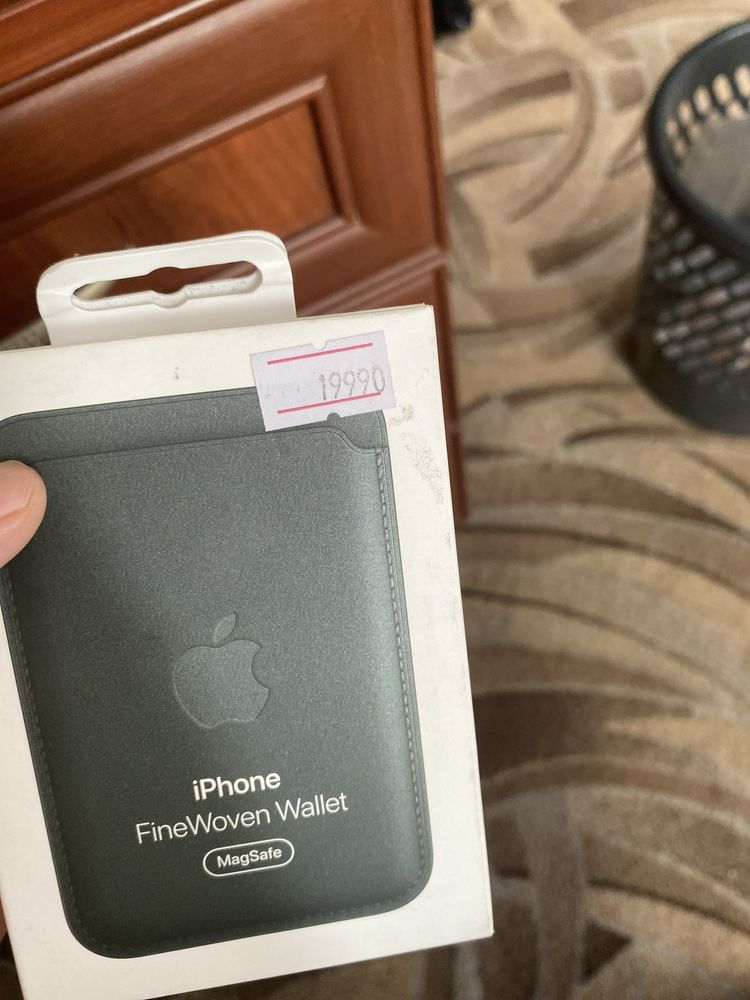 Картхолдер apple продам