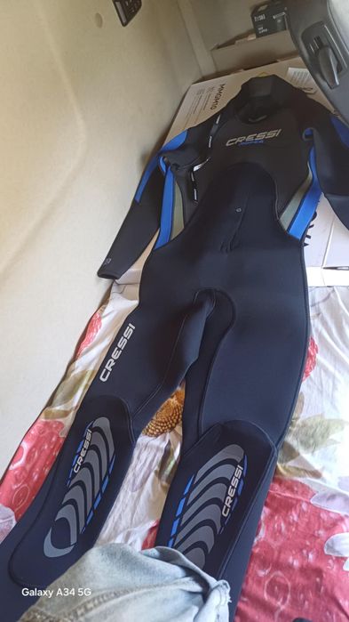 Vând costum neopren Cressi – nou, nefolosit