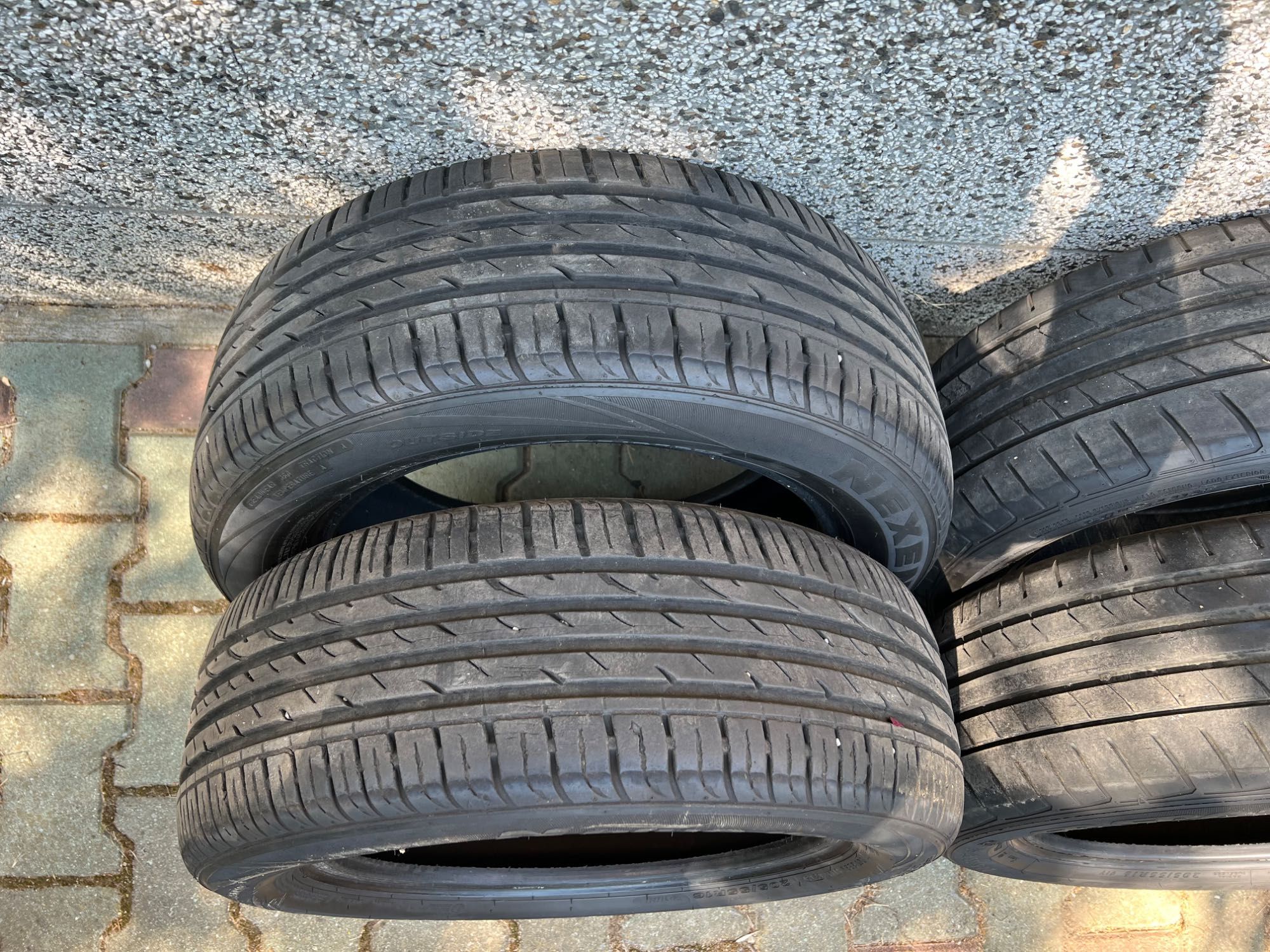 Летни гуми 205/55R16