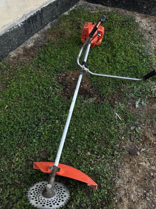 Бензиновая газонокосилка / триммер Hitachi CG27EJ(S)