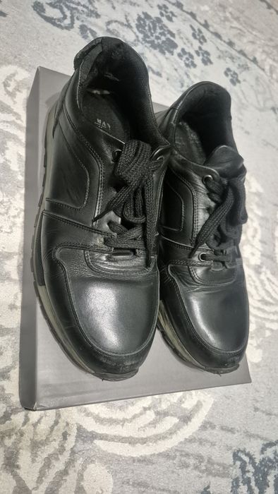 Продам мужские демисезонные ботинки