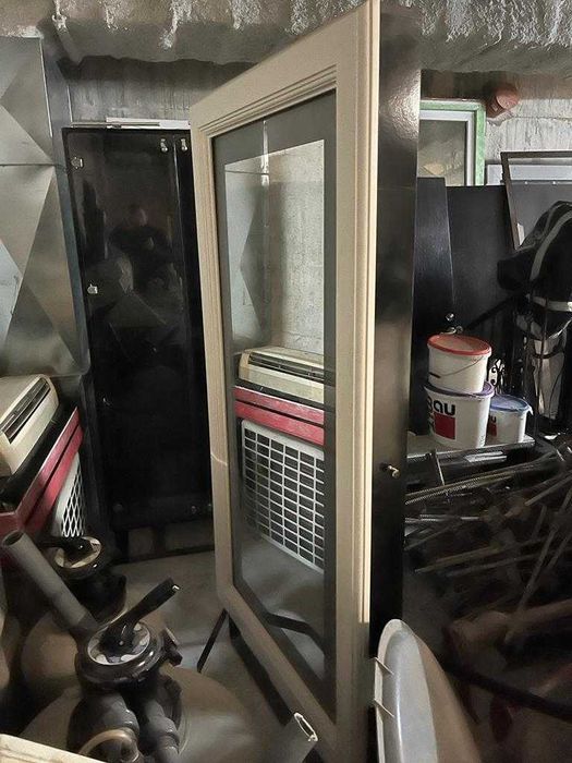 Oglinda frizerie coafor iluminata