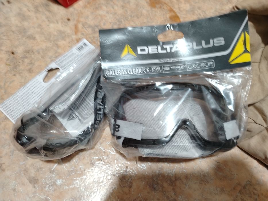 Осындаий очки сатылады кар боранда жаксы