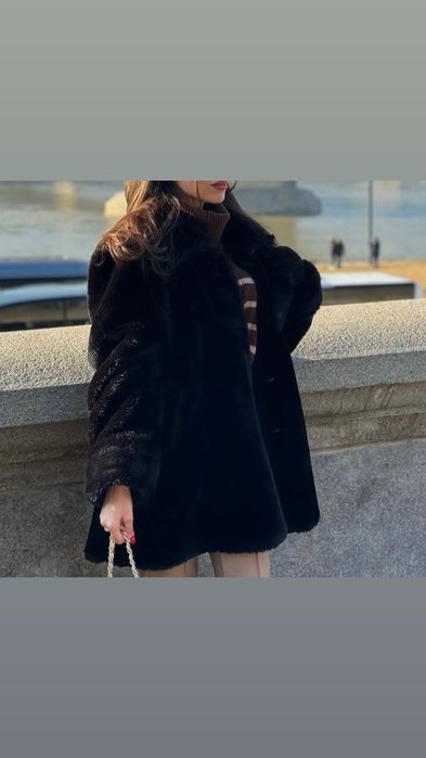 Зимно черно палто
