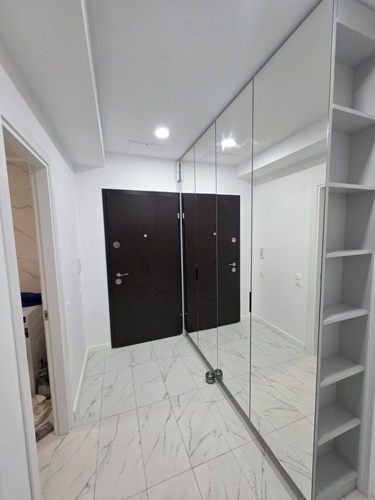 Inchiriere apartament 3 camere Cosmopolis - loc de parcare inclus