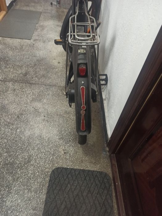 Bicicleta electrica okai fara baterie