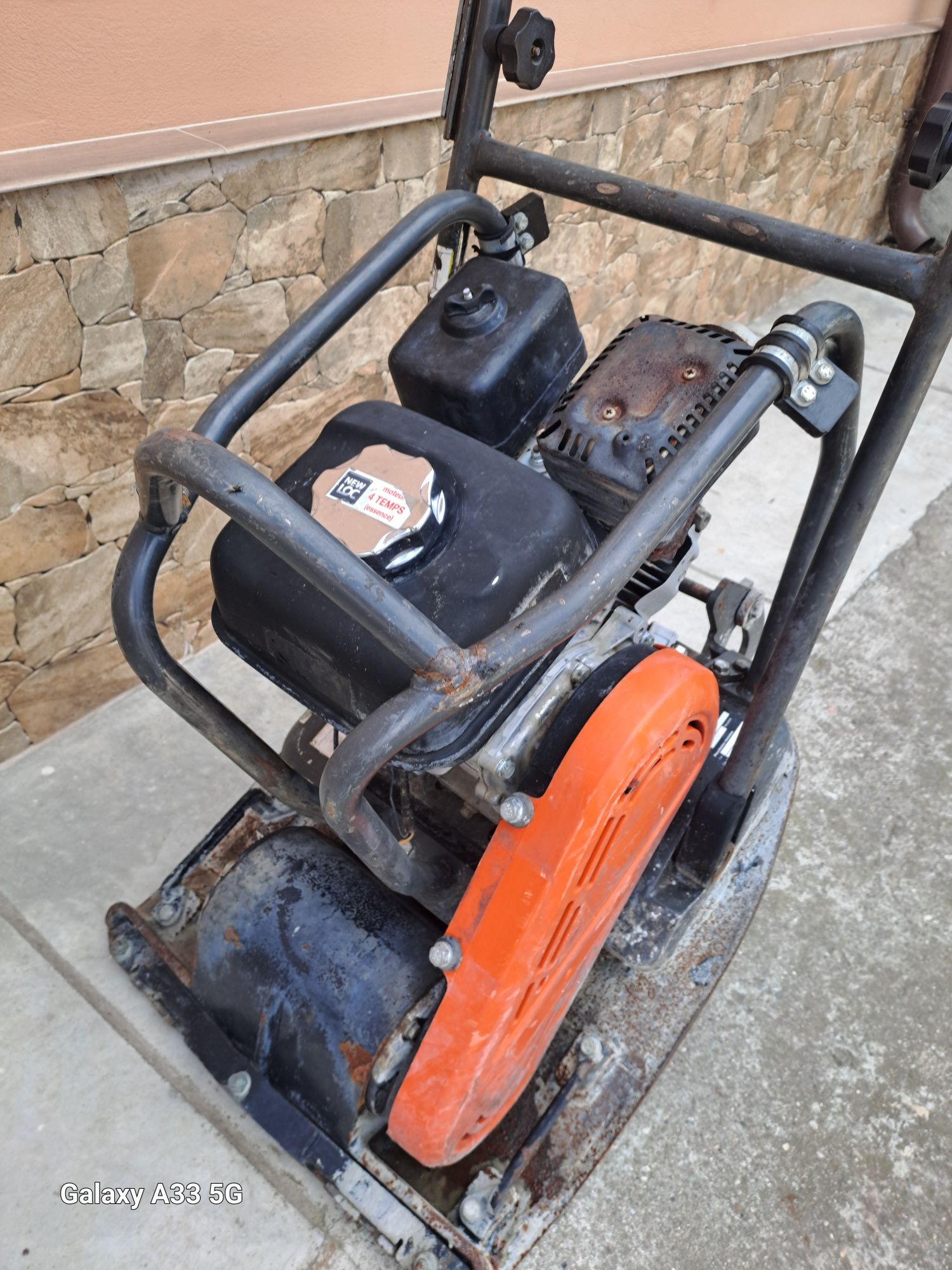 Vând placă husqvarna