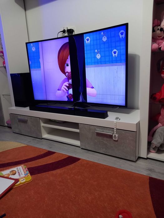 Vand televizor samsung curbat pentru piese