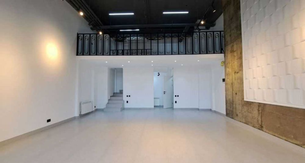 Офис премиум ЖК Akay City 2-этаж 75 м² евроремонт бутик салон студия