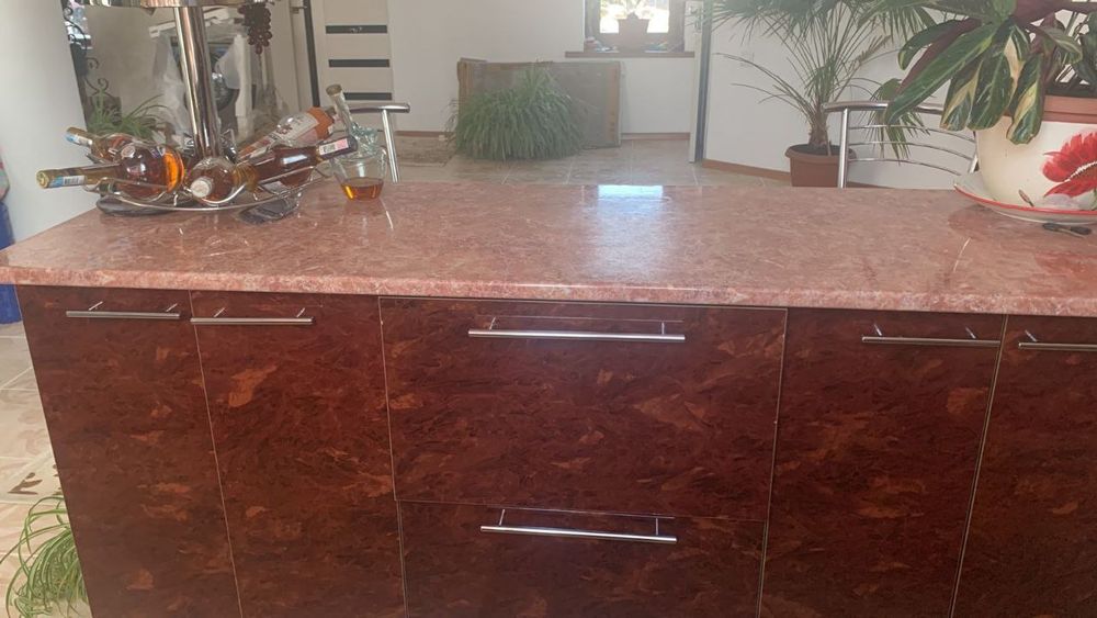 Кухня бу, в хорошем состоянии