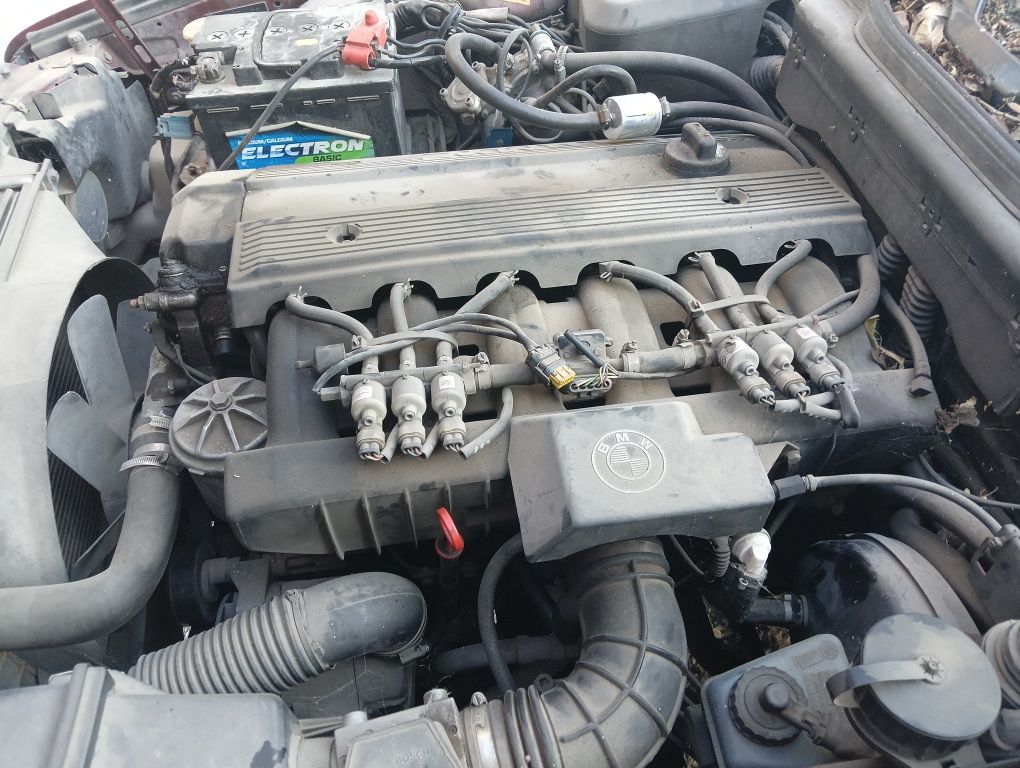 BMW 520i 1800лв.