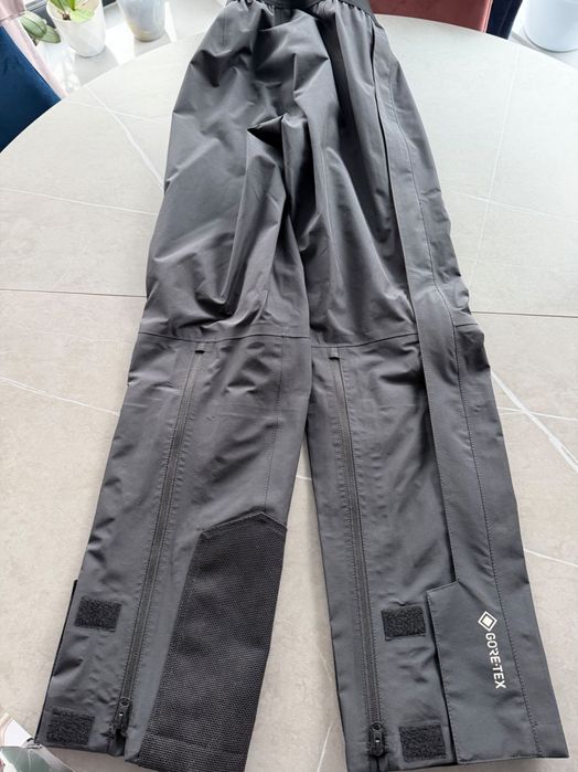 Pantaloni moto BMW dama Rallye GTX  si husa de ploaie goretex