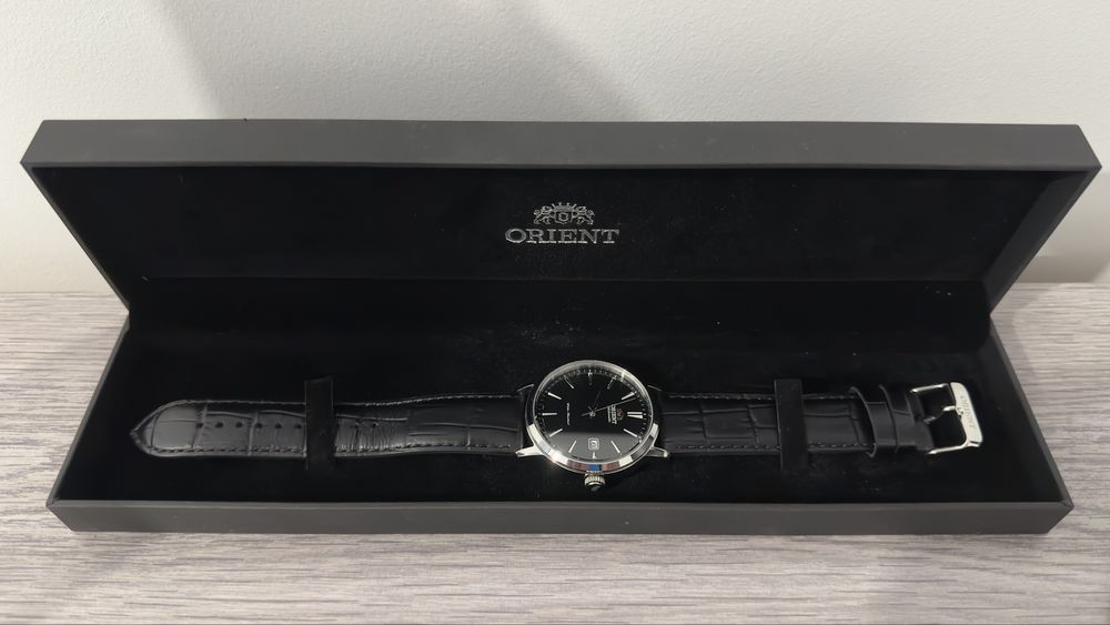 Ceas Orient Contemporary Date