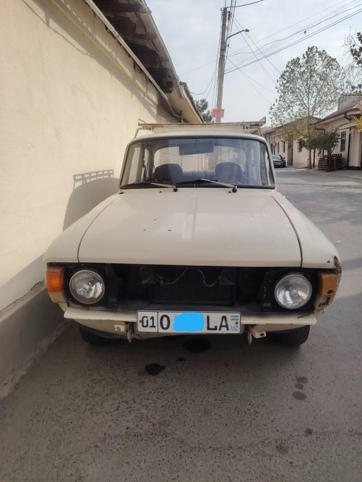 Moskvich 412 sotamiz