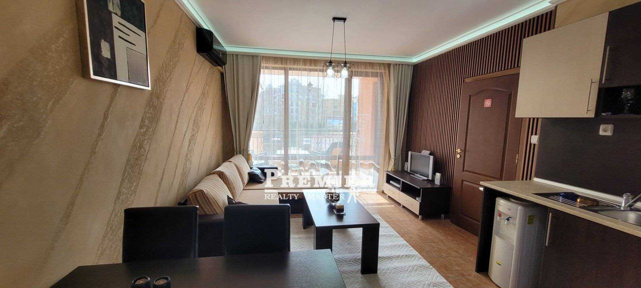 Продава се Двустаен апартамент в к.к. Слънчев бряг - 61 кв.м за 1378 €/кв.м - Снимка #10