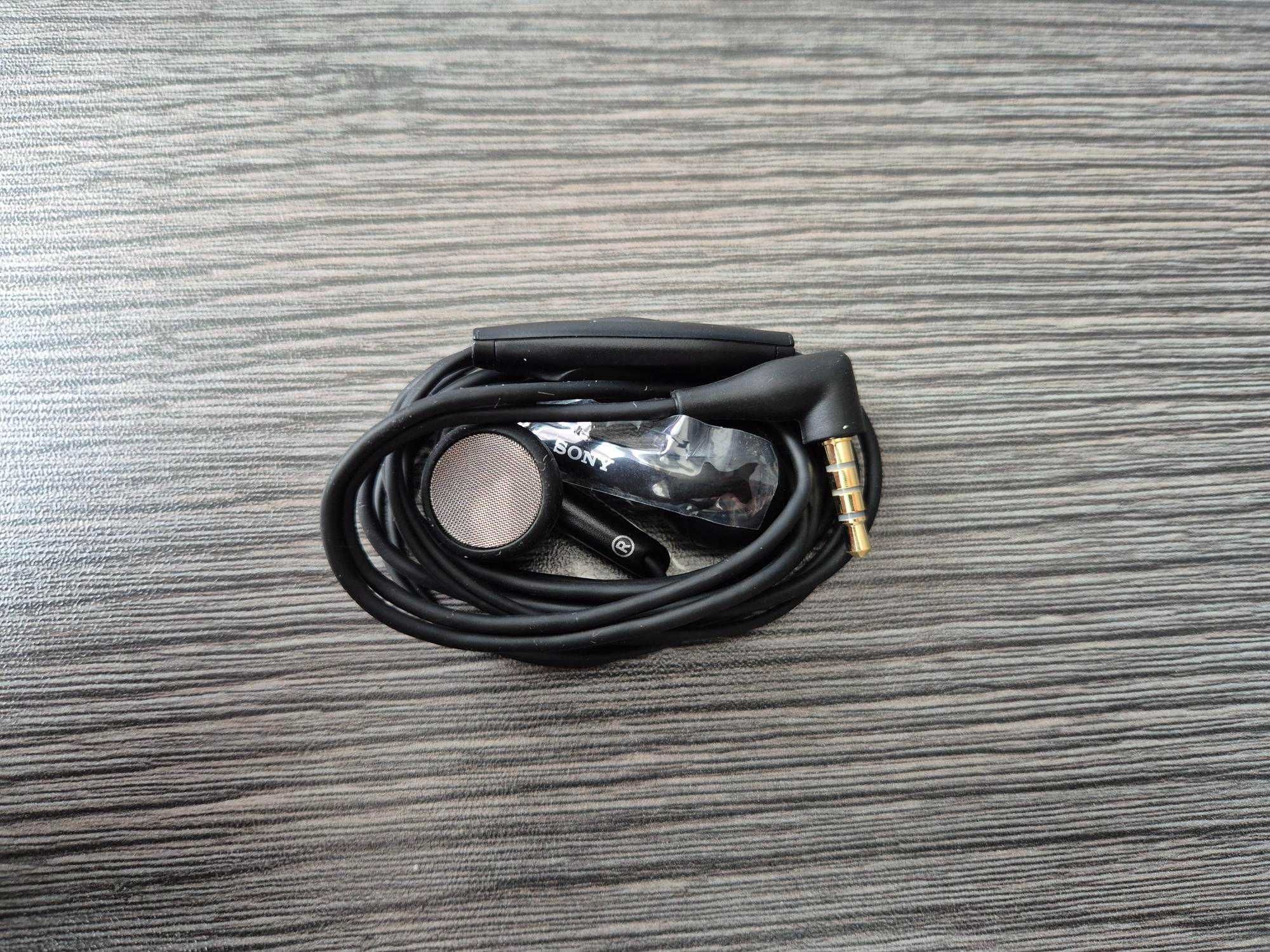 Handsfree слушалки с кабел Sony MH410c