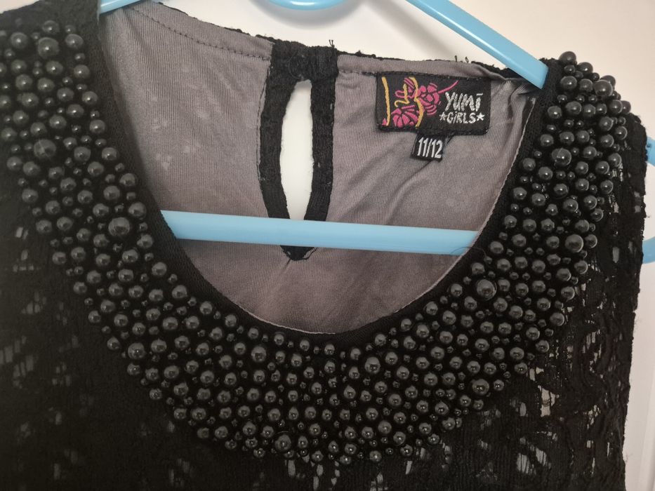 Rochie scurta din dantela varsta 11-12 ani