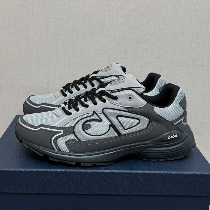 Dior B30 – чисто нови, 30 цвята, размери 38–47