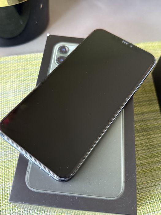 Apple iPhone 11 Pro 256GB Matte Midnight Green