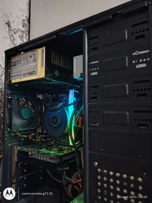 I3 7100 gtx 750 ddr4 16gb