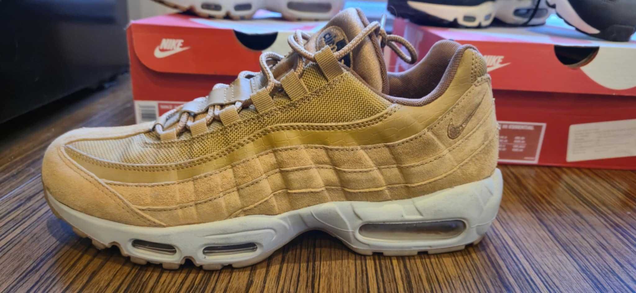 Nike Air Max 95 2бр. велур или кожа