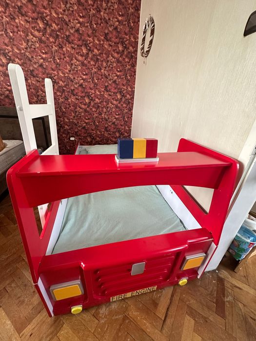 Легло пожарна кола