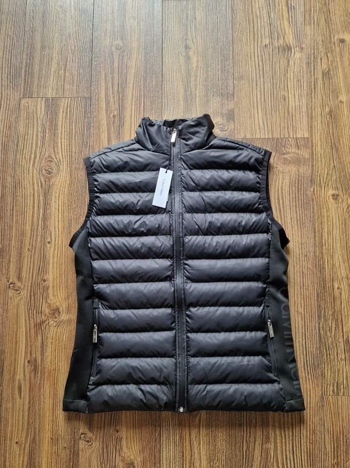 Страхотна мъжка грейка CALVIN KLEIN размер S M L XL