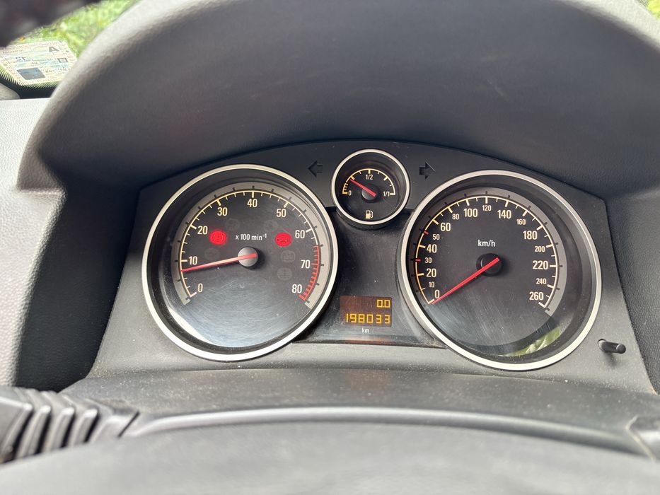 Vând Opel Astra H 2008