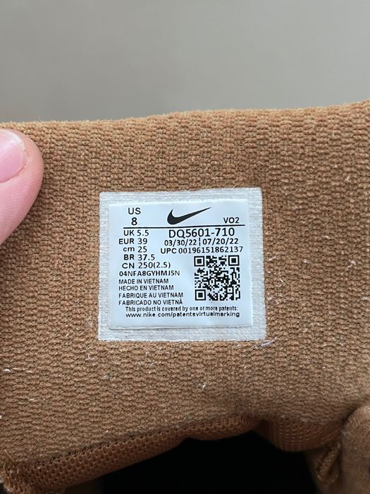 Nike - Ghete cu insertii de piele intoarsa City Classic