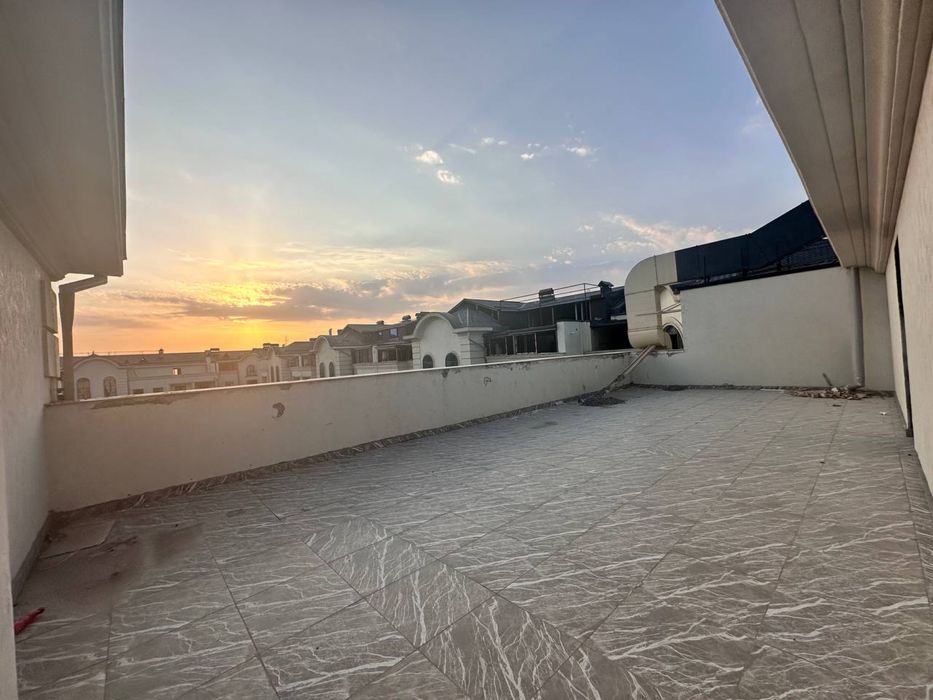 Срочно продается 4х комнатная квартира новостройка ЖК Мухташам