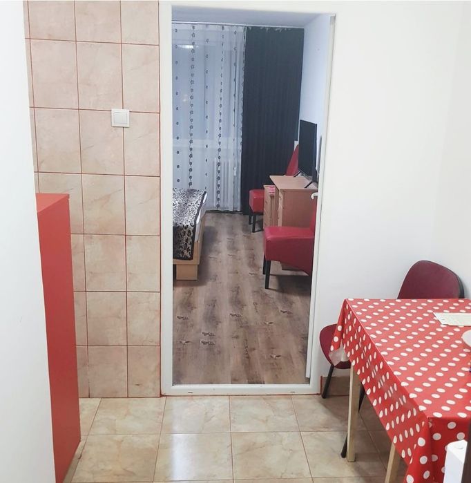 Vând garsonier în Craiova