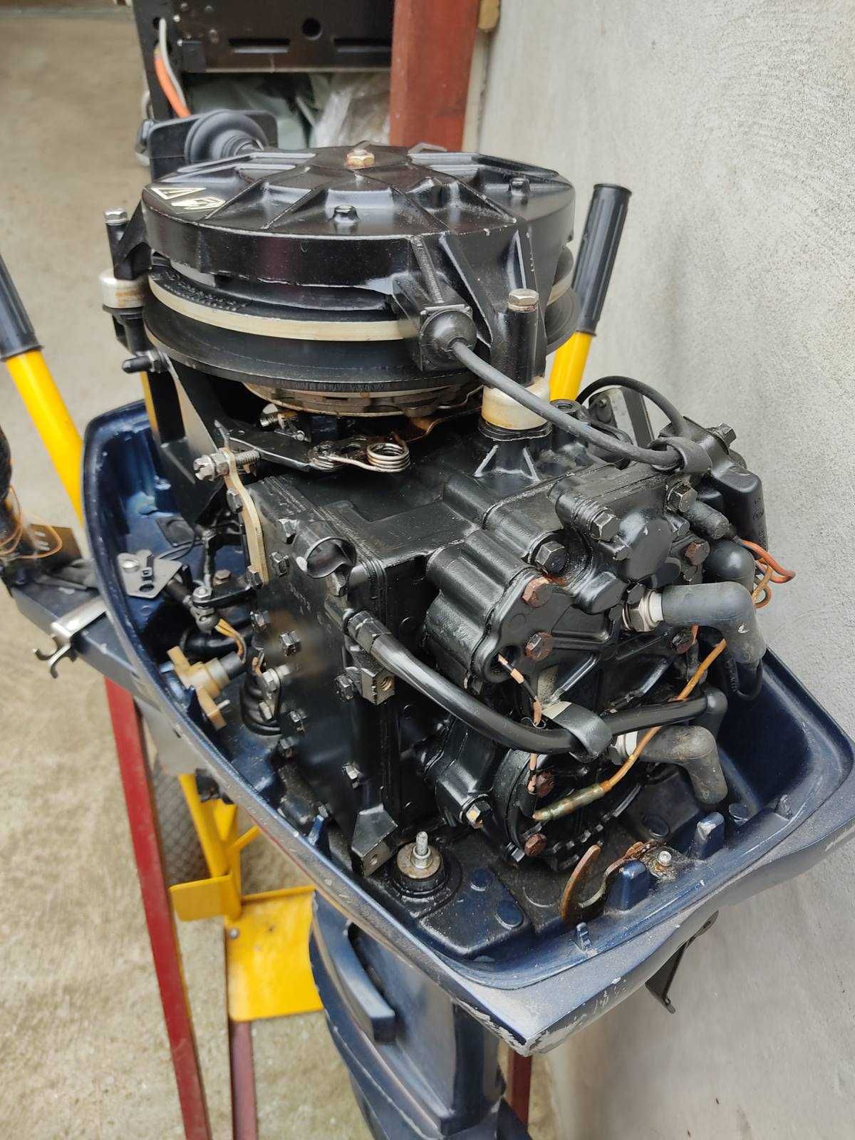Извънбордов двигател Evinrude 30коня