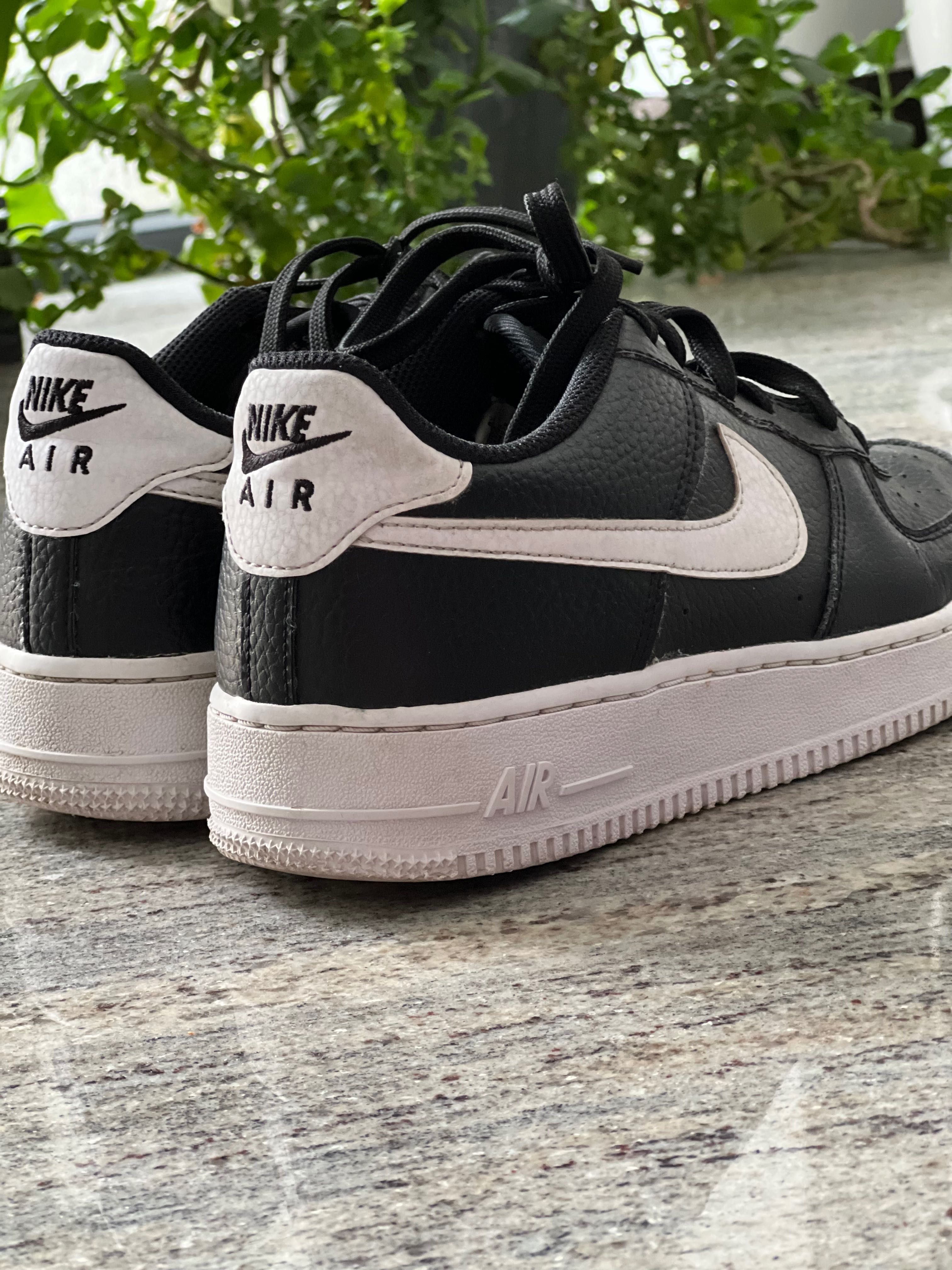 Nike Air Force 1