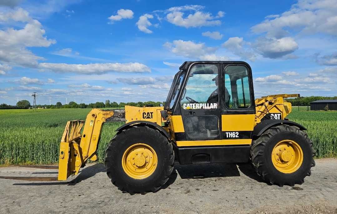 Vand schimb încărcător telescopic Caterpillar TH 62