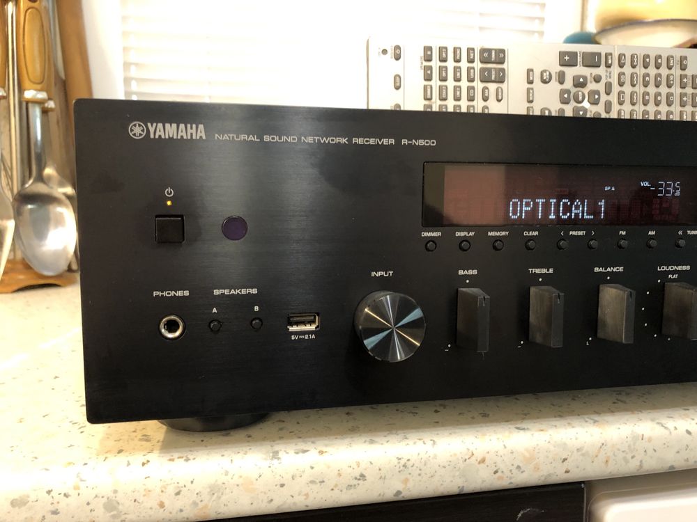 Yamaha R-n500 стерео