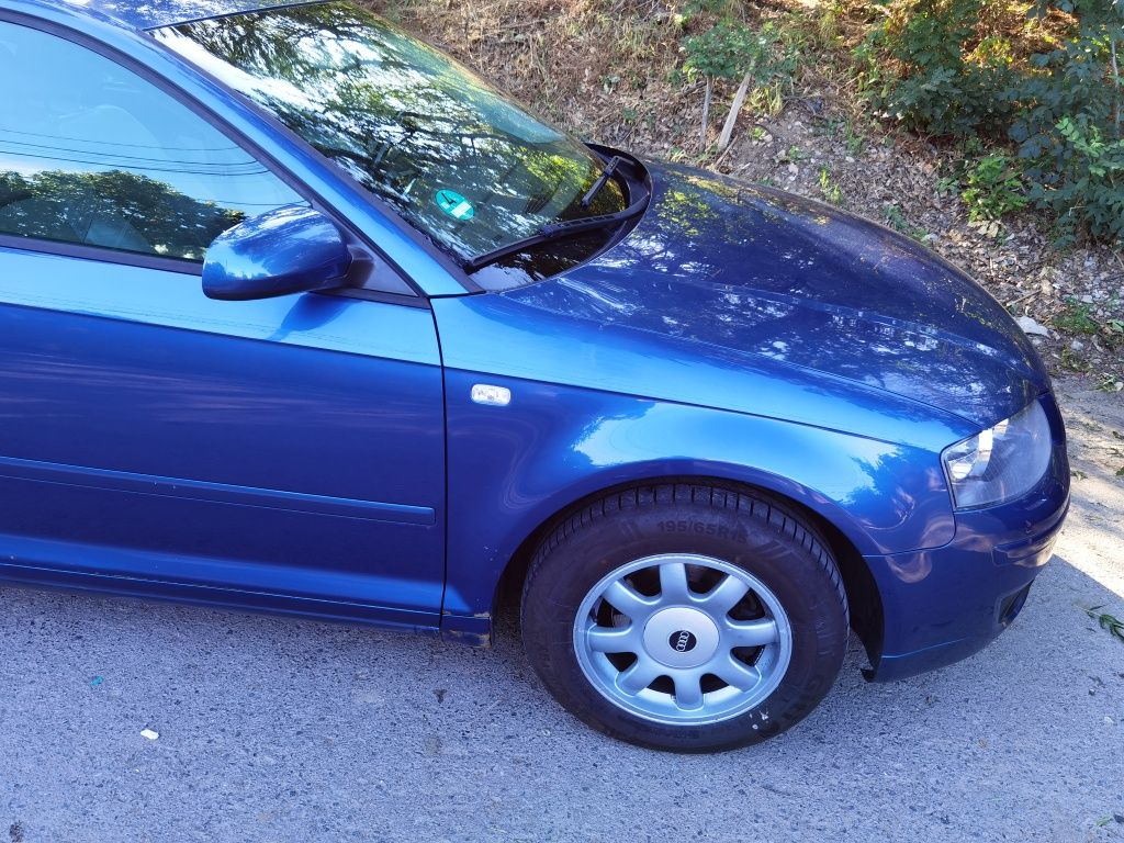 Vând/Dezmembrez Audi A3 8P - Motor Defect 1.6 FSI (cod BLP)
