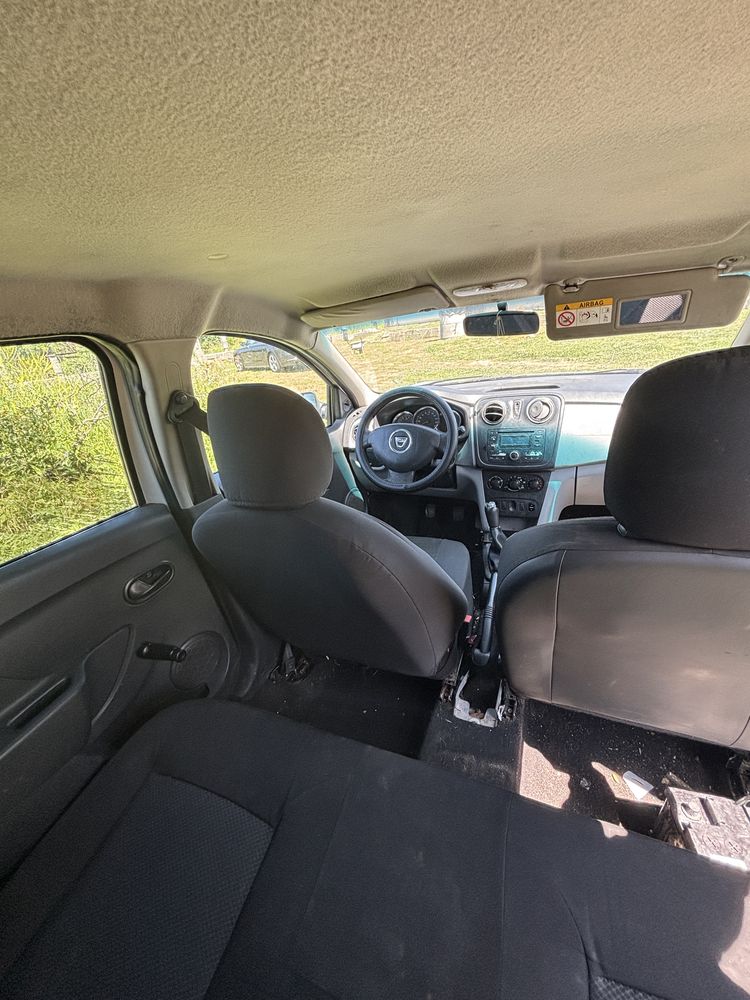 Vand sau schimb dacia logan 2013