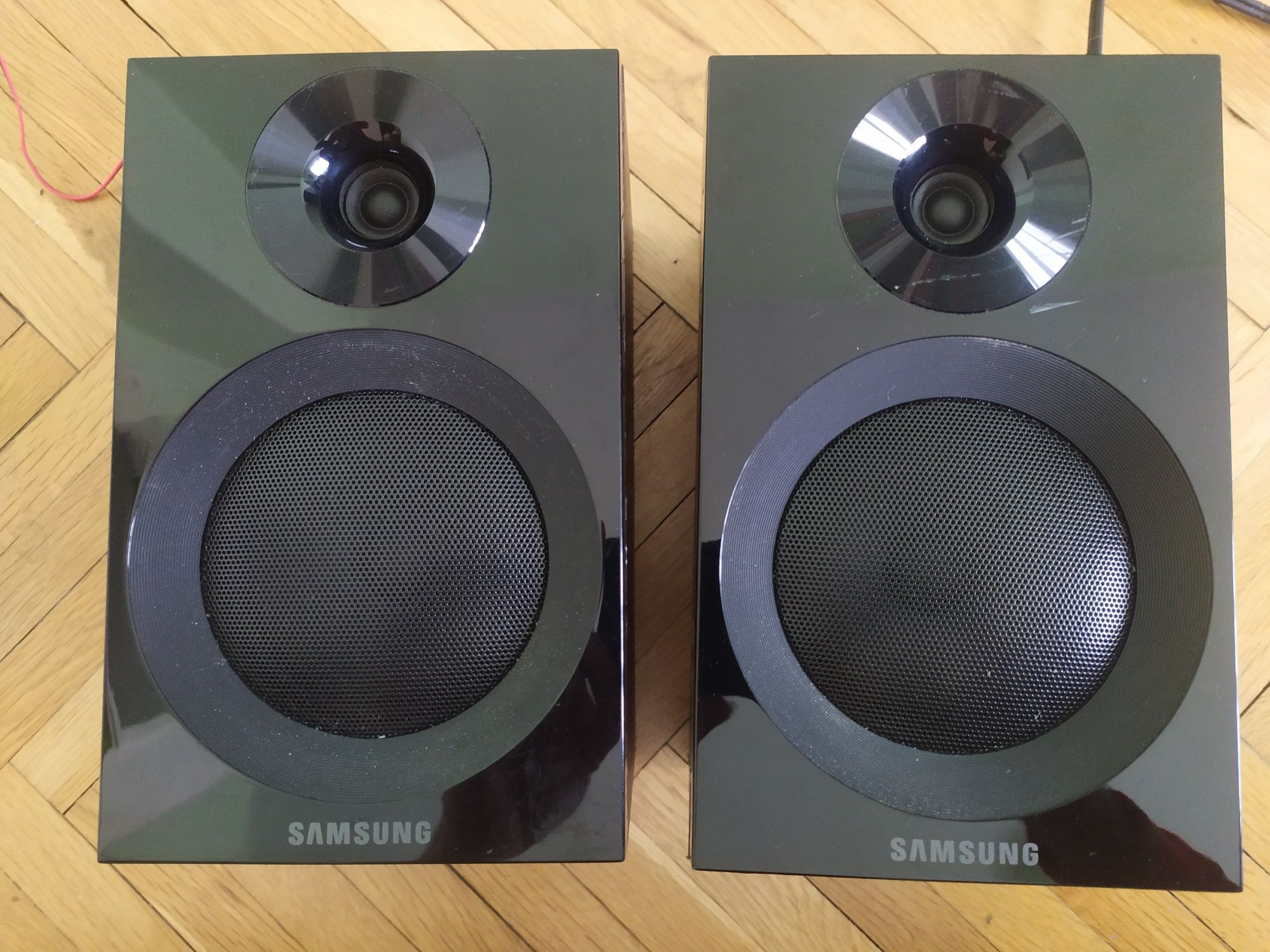 Аудио микро hi-fi система SAMSUNG MM-E320