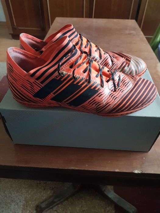 Футболни обувки за зала Adidas 45 1/3