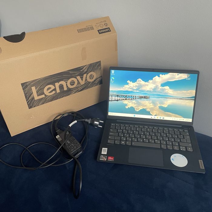 Lenovo IdeaPad 5 – Ryzen 5 5500U / 16GB RAM / 5000GB SSD