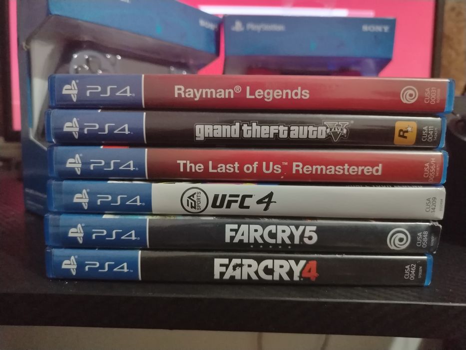 PlayStation 4 slim 500gb + 2 Джойстика