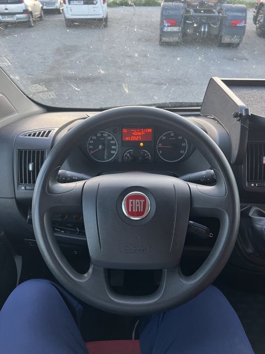 Vand Fiat ducato din 2014 , motir 2,3 la 400,000 km cu prelata de 8ewp