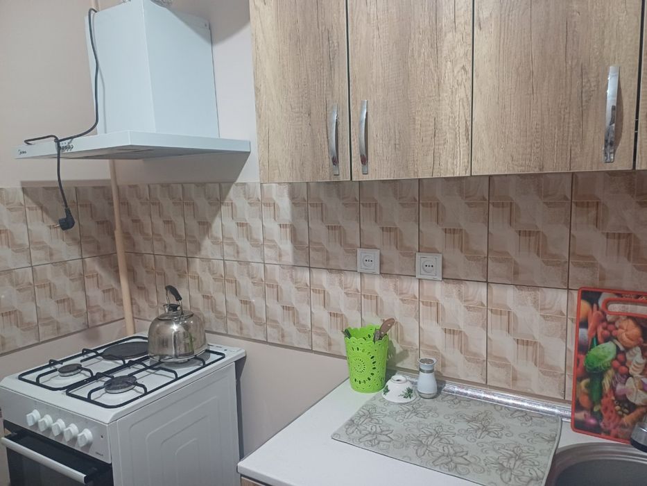 Zudlik bilan uy sotiladi Pakana mavzesizda yoldi boyida yolga qaragan