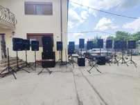 De închiriat Sistem Xa cu 8 FBT maxx 60 , 2 Dynacord 152. mixer mic.