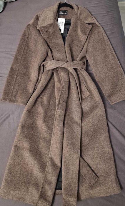 Зимно палто от вълна