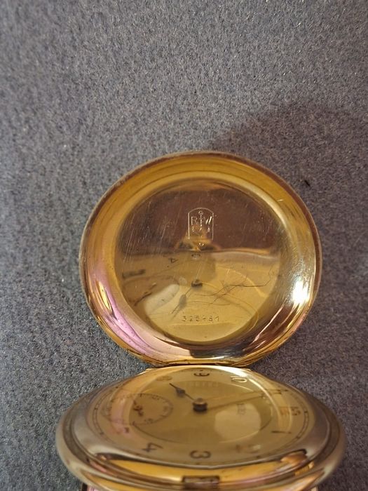 Doua ceasuri in stare foarte bună