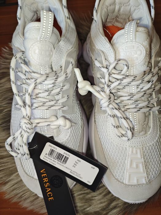 Versace chain Reaction white