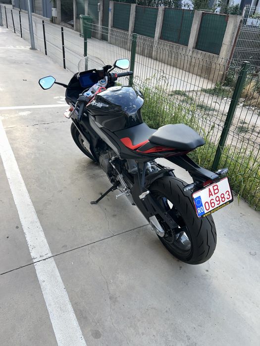 Vand/ schimb cu auto Aprilia RS 660 Factory 2025
