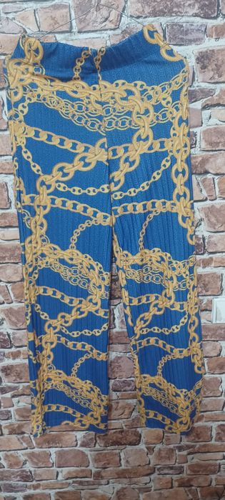 Compleu dama . Purtat o singura data