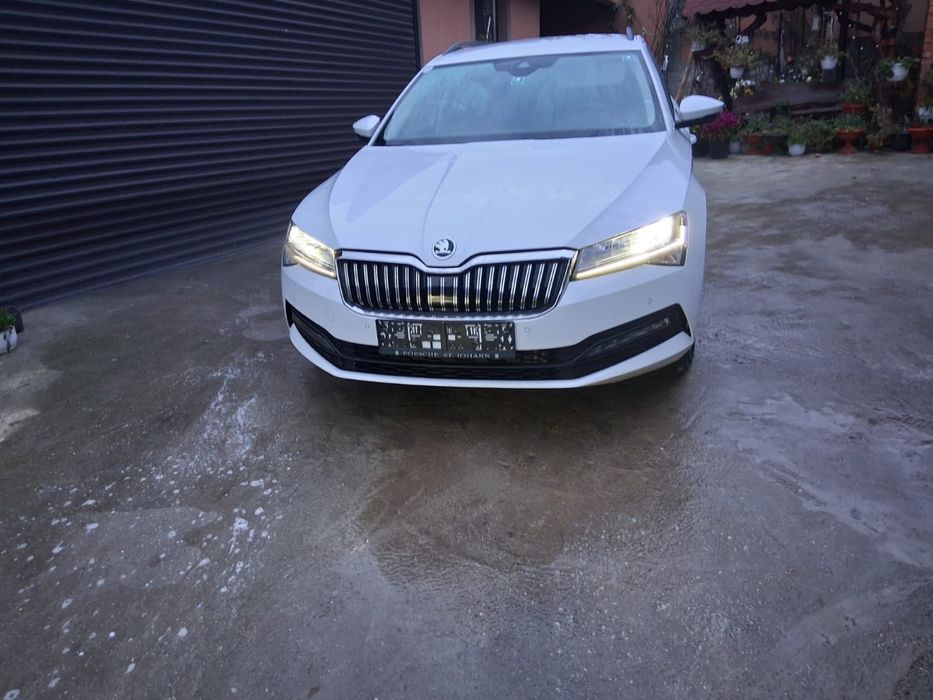 SKODA Superb 2023